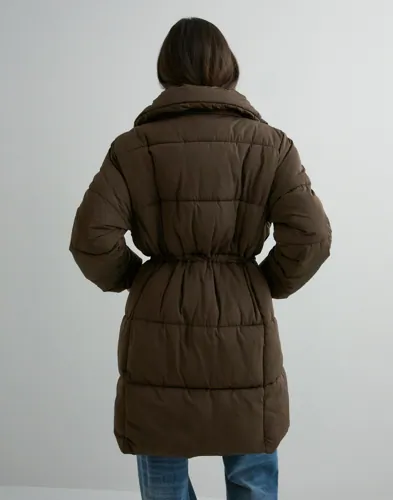 PIECES Pcjumbo Puffer Jacket vinterjackor dam – bild 3