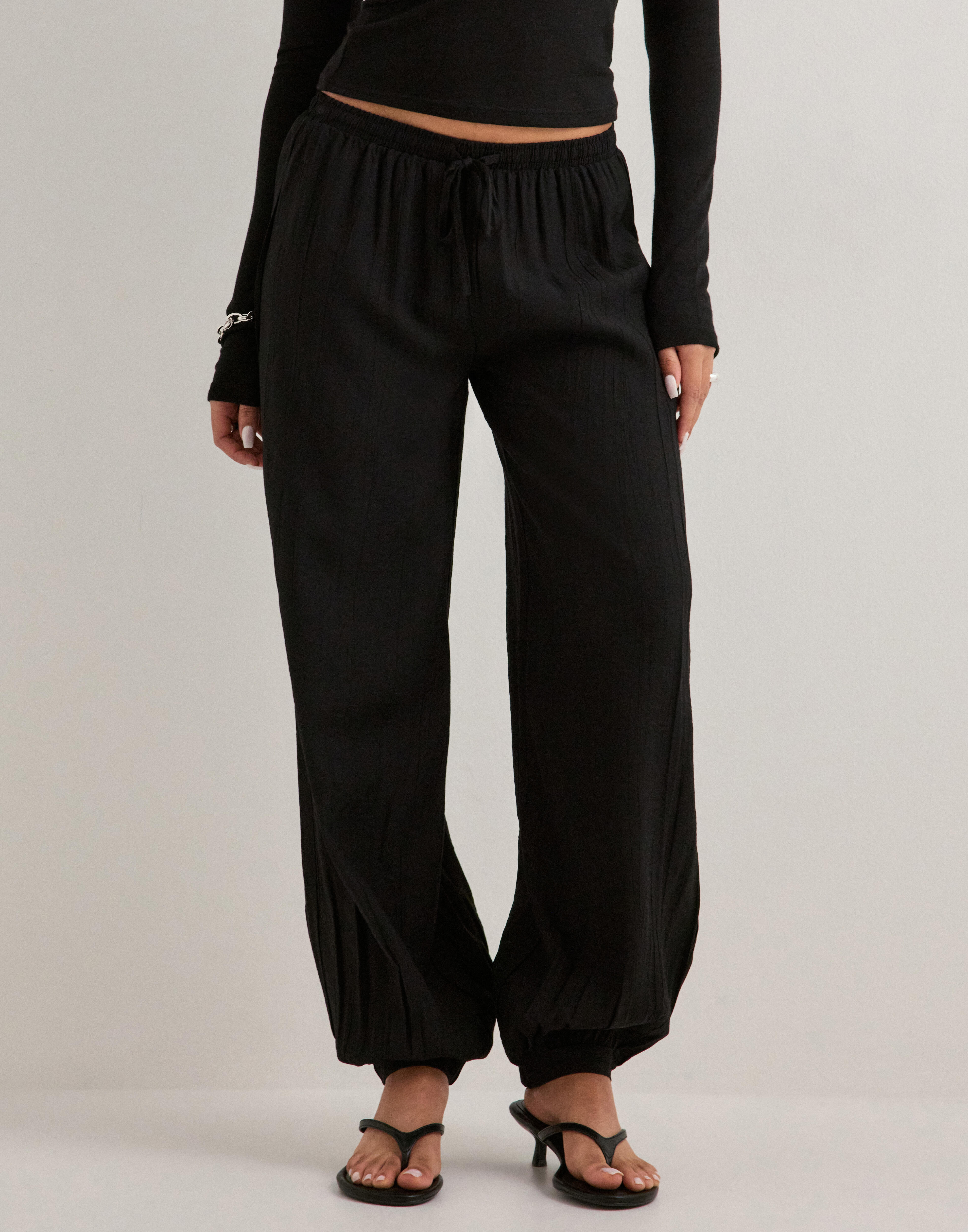 Buy Nelly Soft Puff Pants - Black | Nelly.com