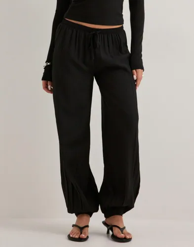 Nelly - Sort - Soft Puff Pants