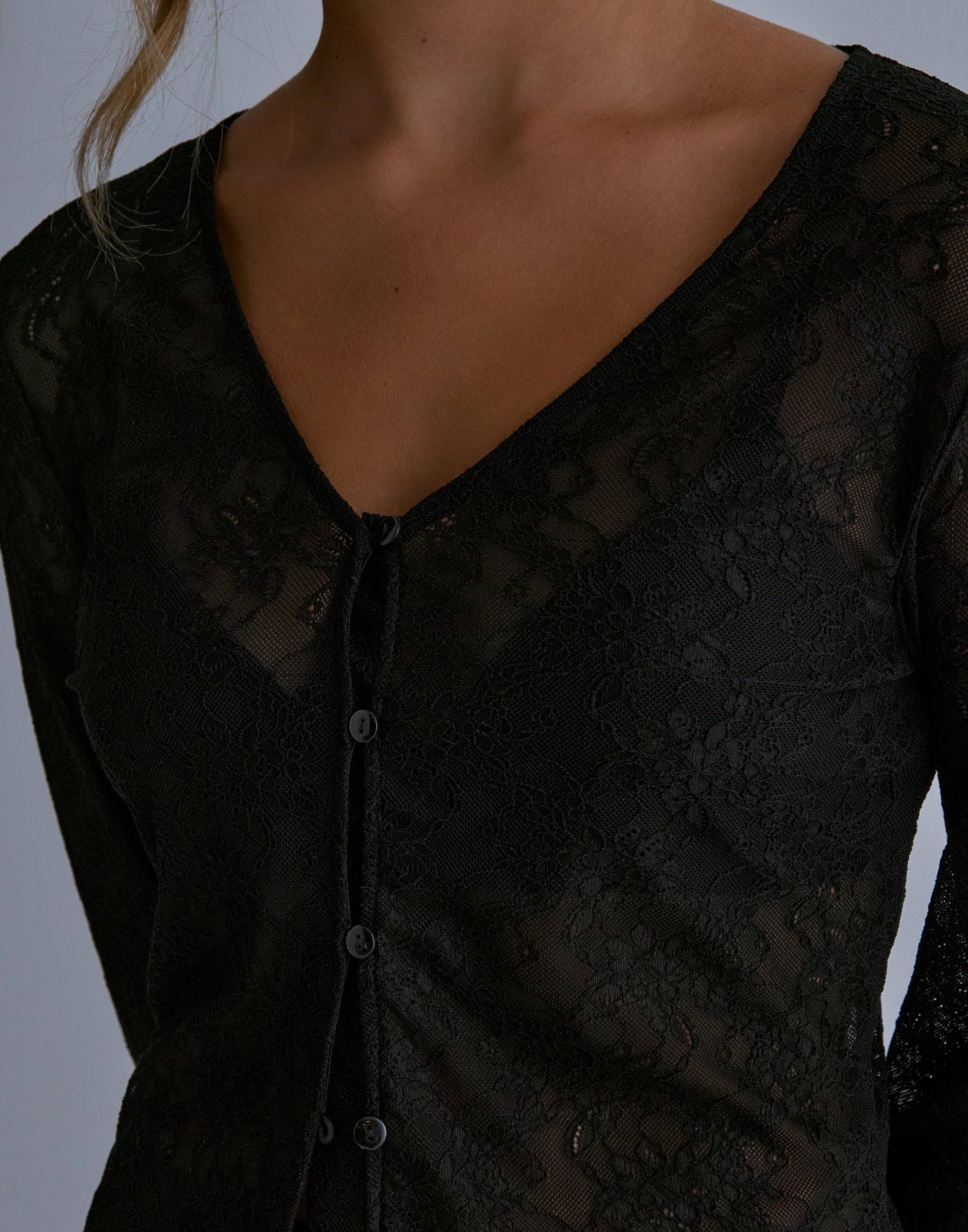 Only T-shirt Onlinnia Ls Lace Sequin Top Wvn 15358416 Black