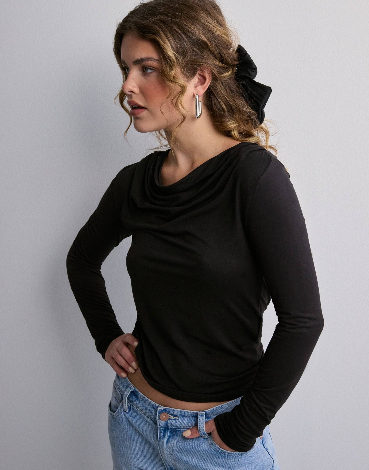 SHILAH NAJA LS SHORT TOP