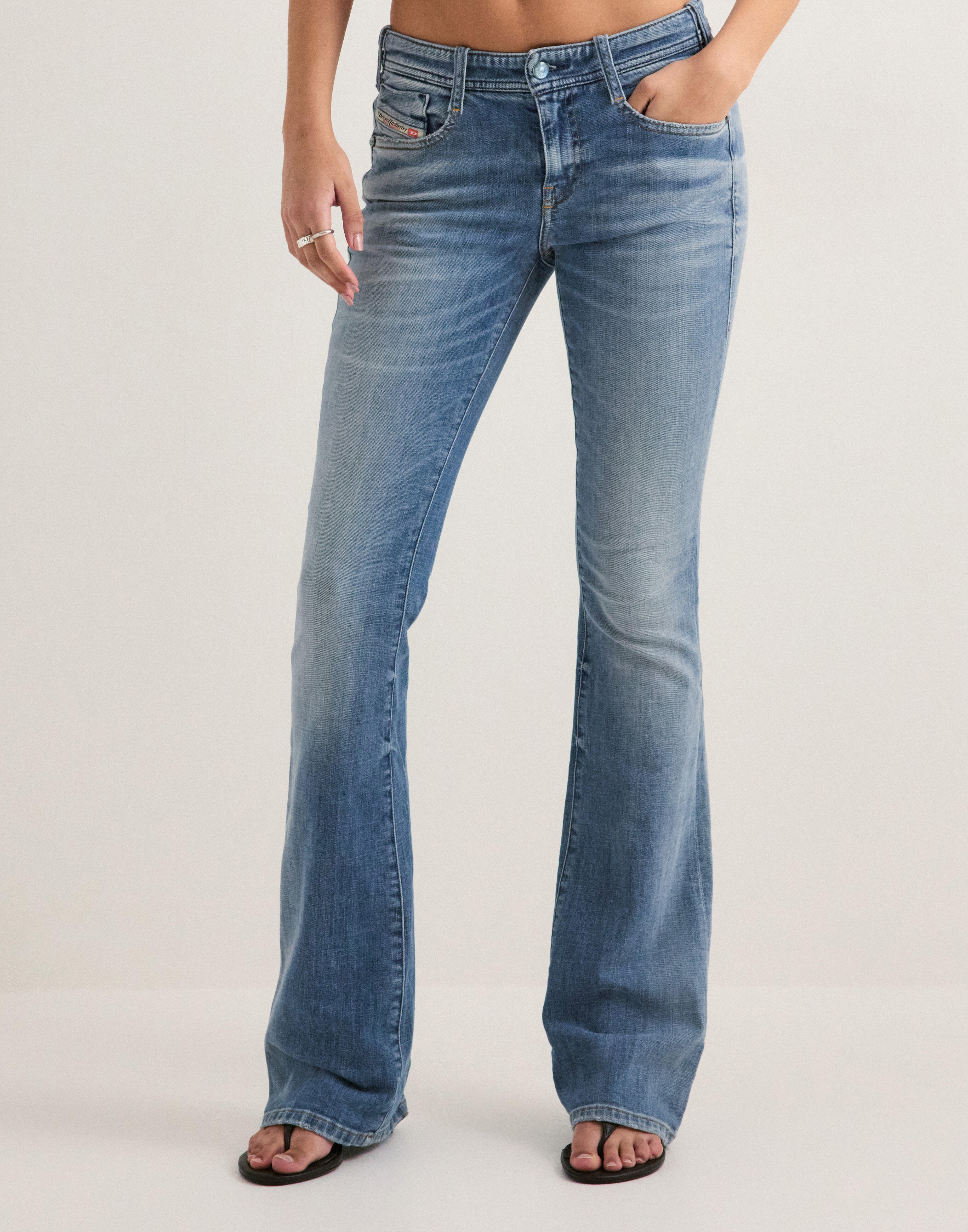 Buy Diesel 1969 D-EBBEY-T L.32 TROUS - Light Blue Denim | Nelly.com