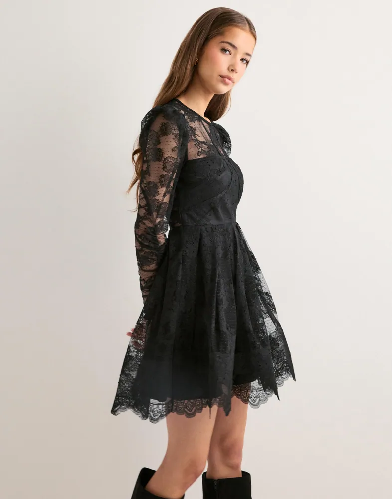 black christmas dress long sleeve Holiday Velvet Dress for Women Velvet Long Sleeves Midi Dress Black Formal  Dress Vintage Formal Dress Bridesmaid Dresses Plus Size Dress R19
