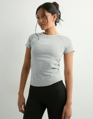 Aim'n - Grå - Soft Basic Short Sleeve