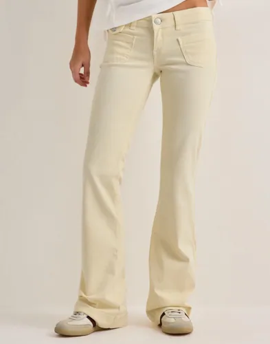 Nelly Super Low Heart Pocket Bootcut Jeans dam – bild 2