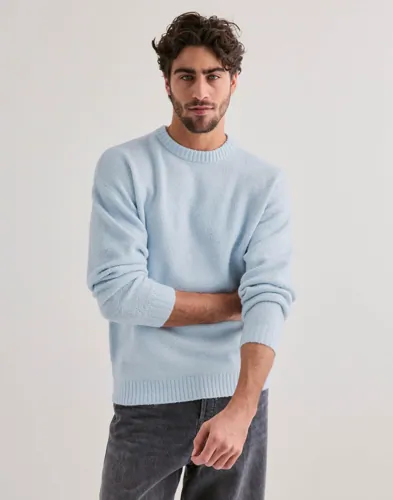 Blå stickad tröja från Jack & Jones med rund halsringning