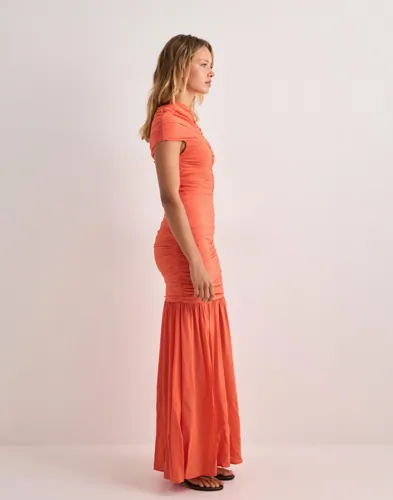 MALINA Loana Draped Chiffon Maxi Dres maxiklänningar dam – bild 2