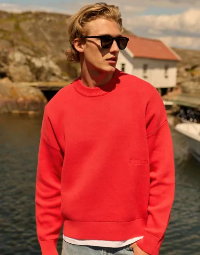 Que Sera Sera Connor Cotton Knit Stickade tröjor Röd