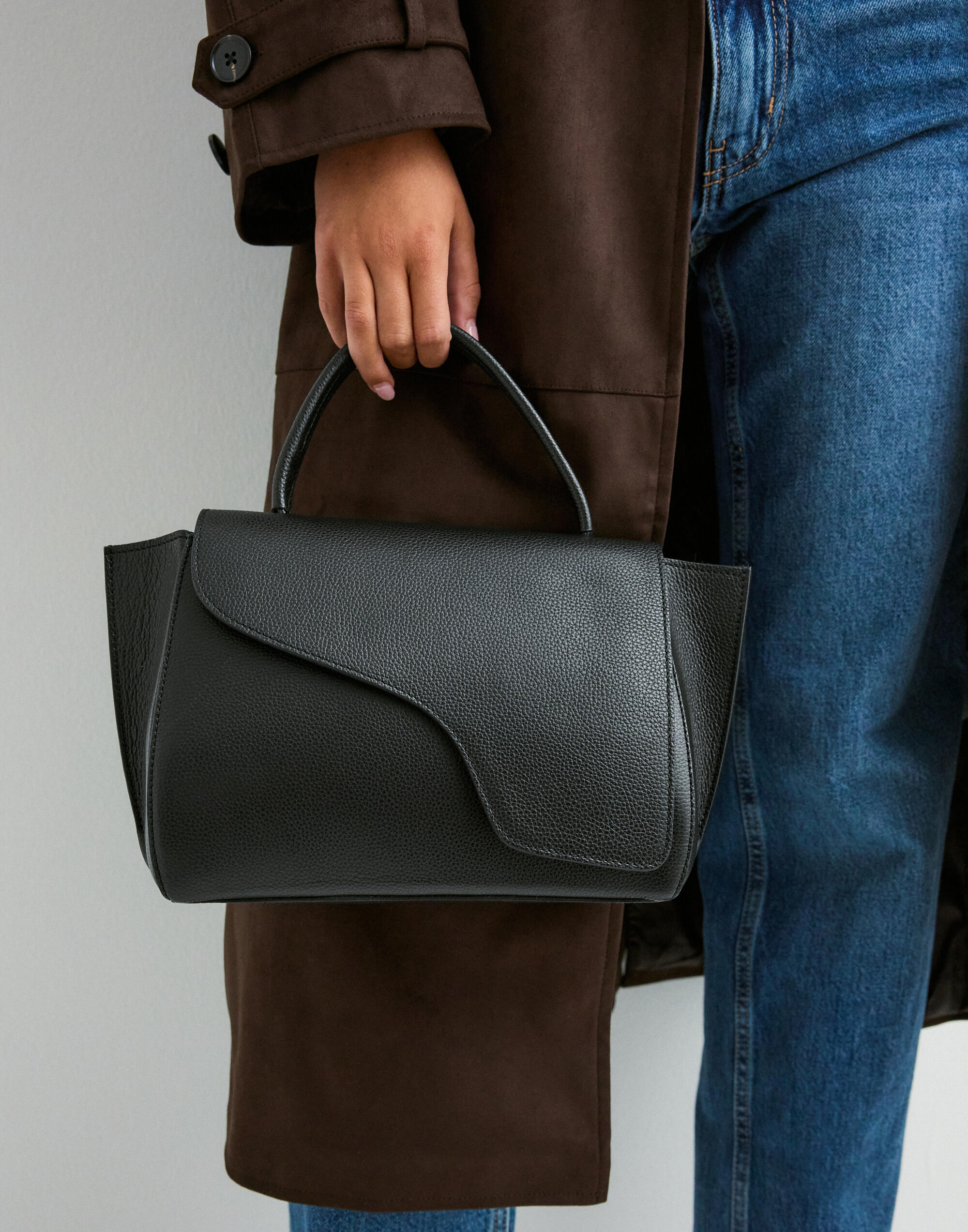 Buy ATP ATELIER Montalcino Leather Mini Handbag - Black | Nelly.com