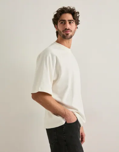 LES DEUX Sully Towel T-shirt Kortärmade t-shirts herr – bild 2