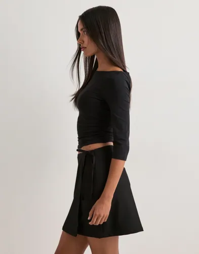 PIECES Pcbosella Mw Wrap Skirt Noos Bc minikjolar dam – bild 3