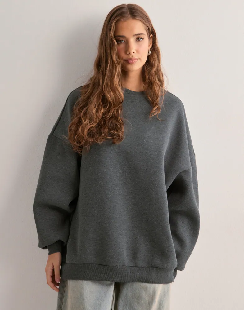 My Favorite Oversize Sweat