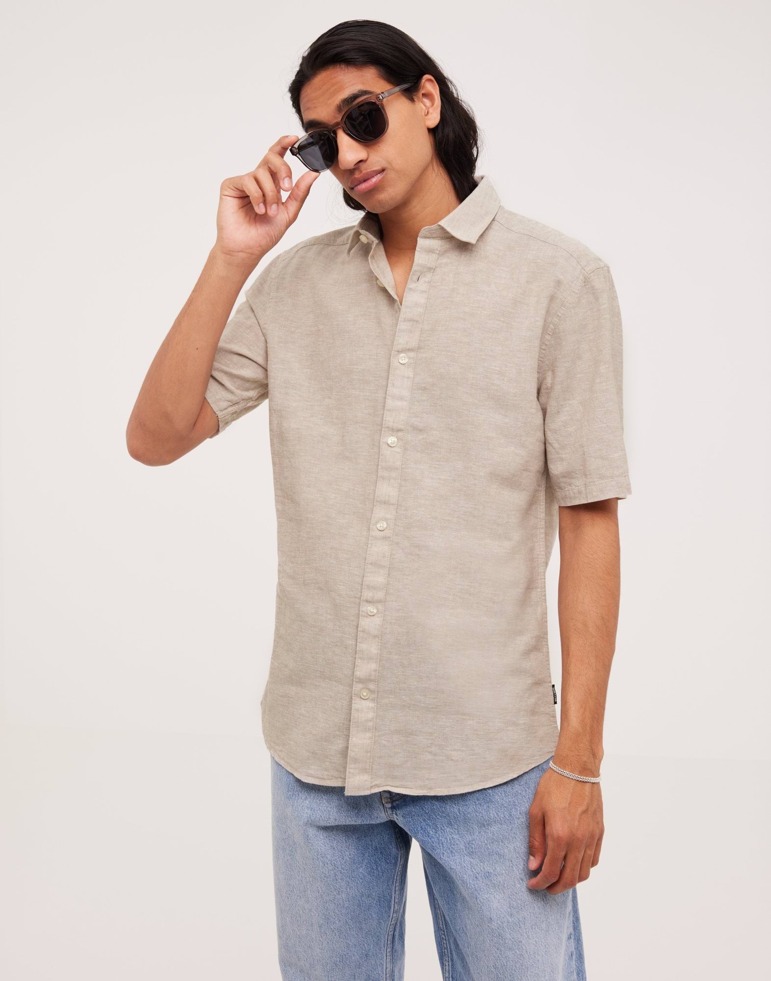 ONSCAIDEN LIFE SS SOLID LINEN SHIRT