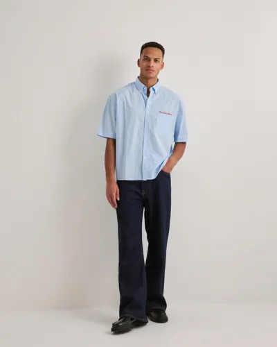 Que Sera Sera Steve Stripe Shirt SS Randiga skjortor herr – bild 2