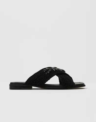 Inuikii - Sort - Slipper Woven Crossed Stones