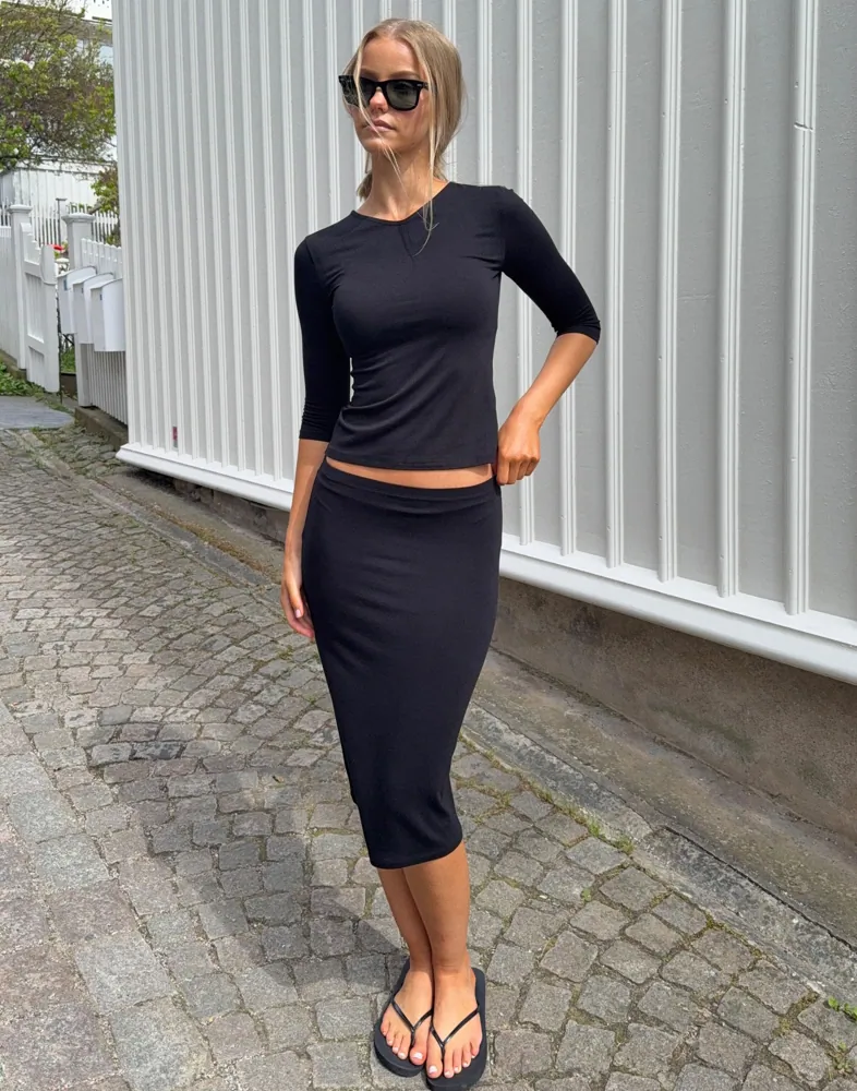 Soft Pencil Skirt