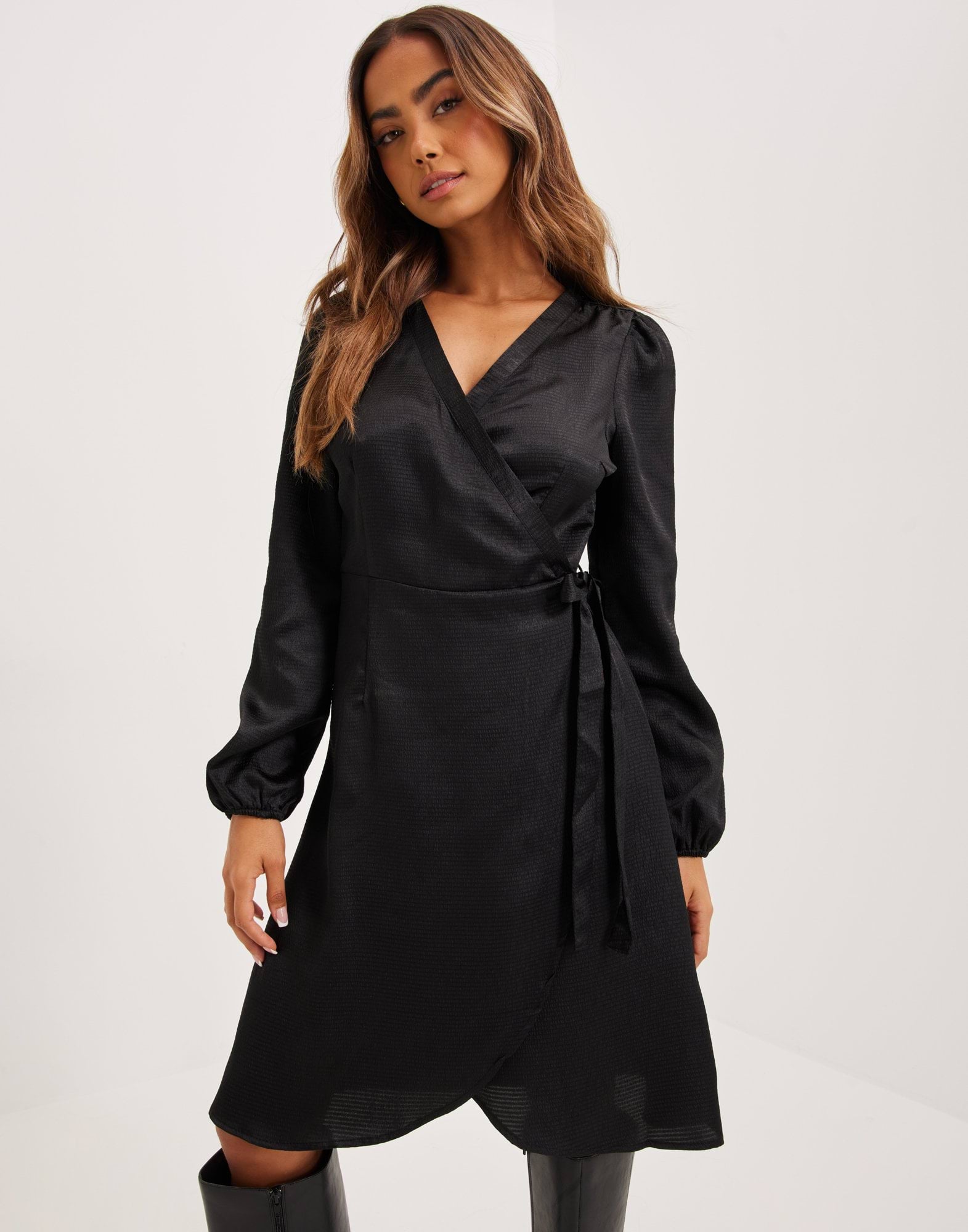 VMSABI LS WRAP DRESS NOOS