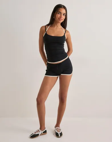 Nelly Contrast Mini Shorts dam – bild 3