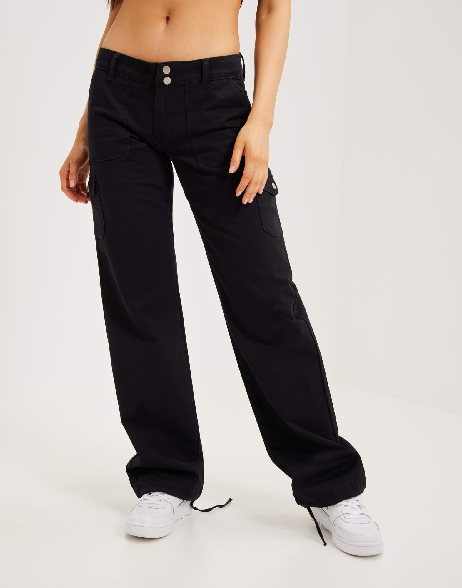 Low Waist Cargo Pants