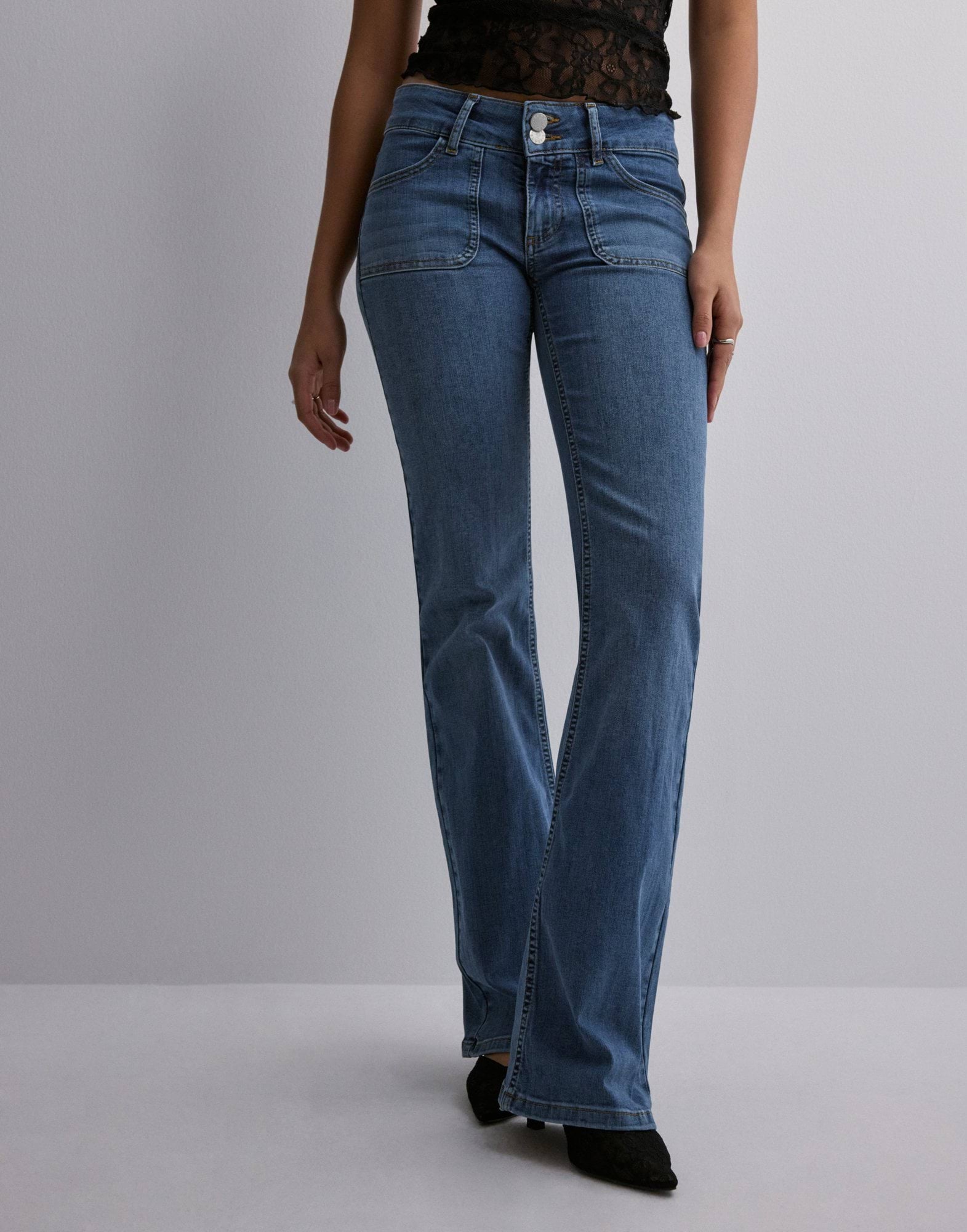 Low Waist Bootcut Jeans