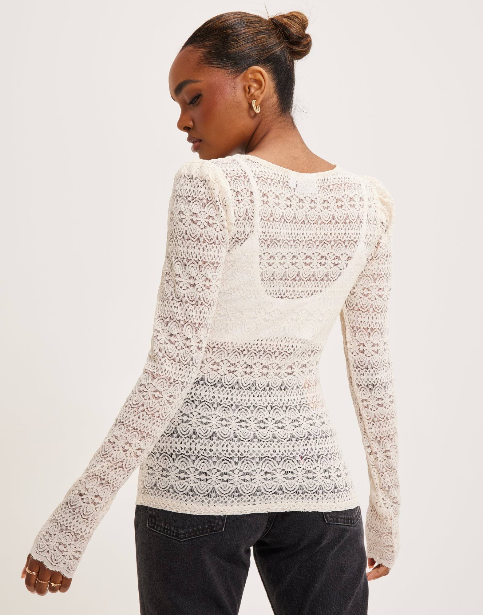 VICHIKKA O-NECK PUFF SHOULDER L/S T