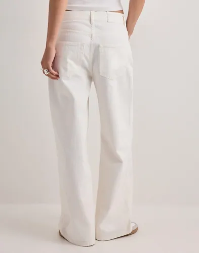 Nelly - Hvit - Baggy Jeans