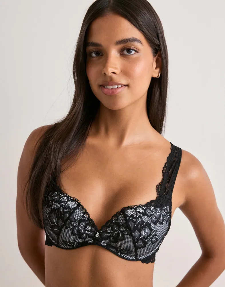 Charm Super Push Up Bra