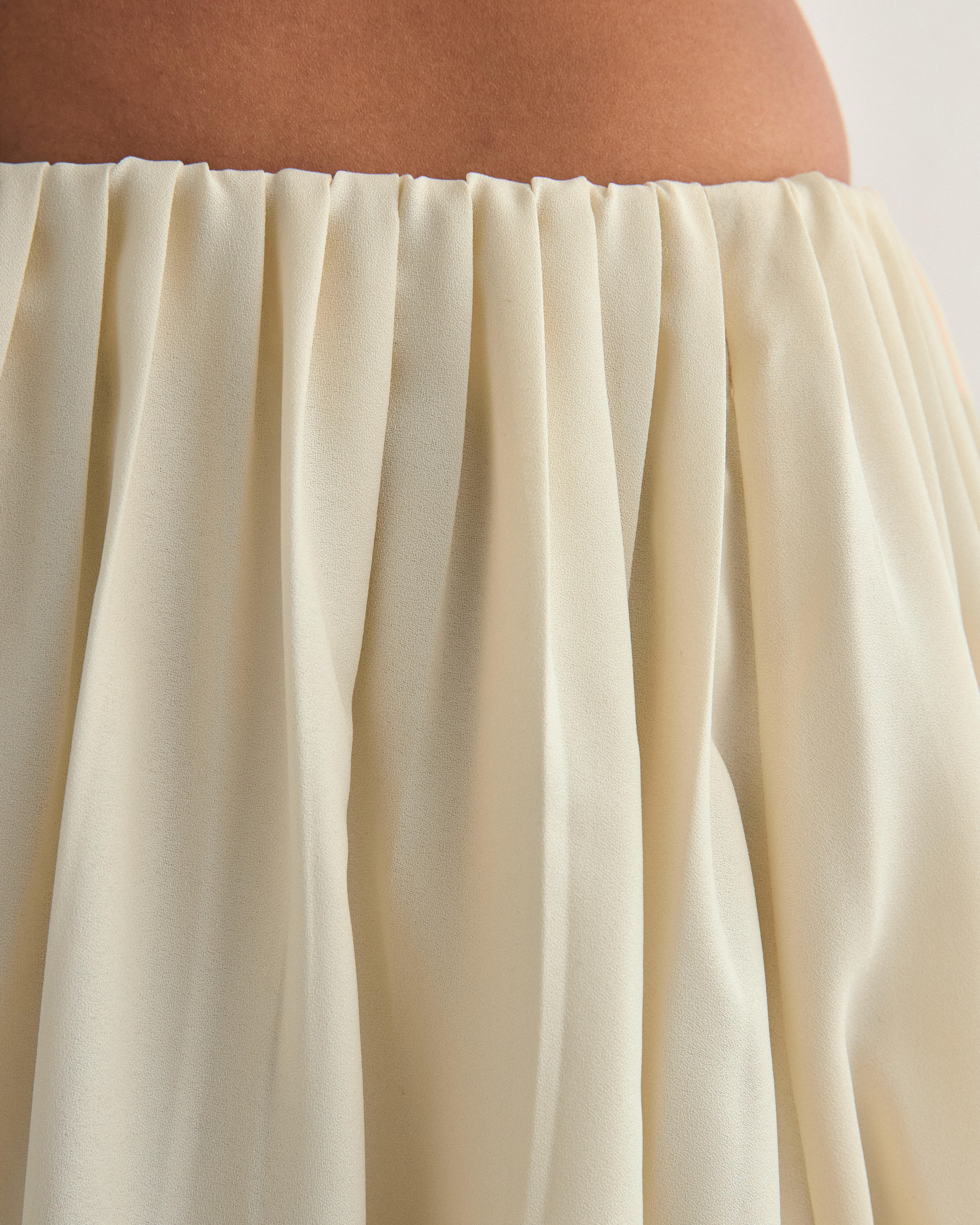 Buy Nelly Balloon Skirt - Cream | Nelly.com
