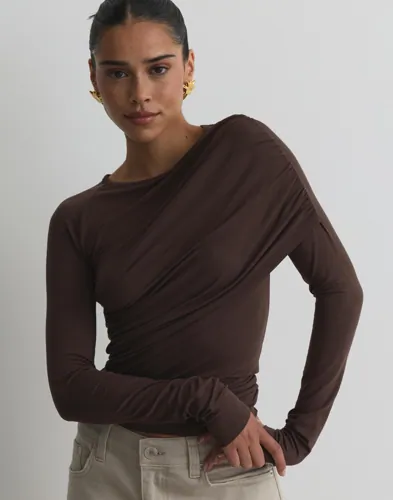 Nelly - Brun - Soft Drape LS Top