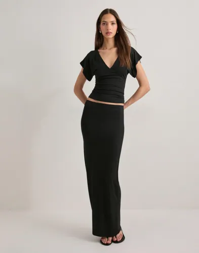 Nelly Perfect Low Waist Maxi Skirt maxikjolar dam – bild 3