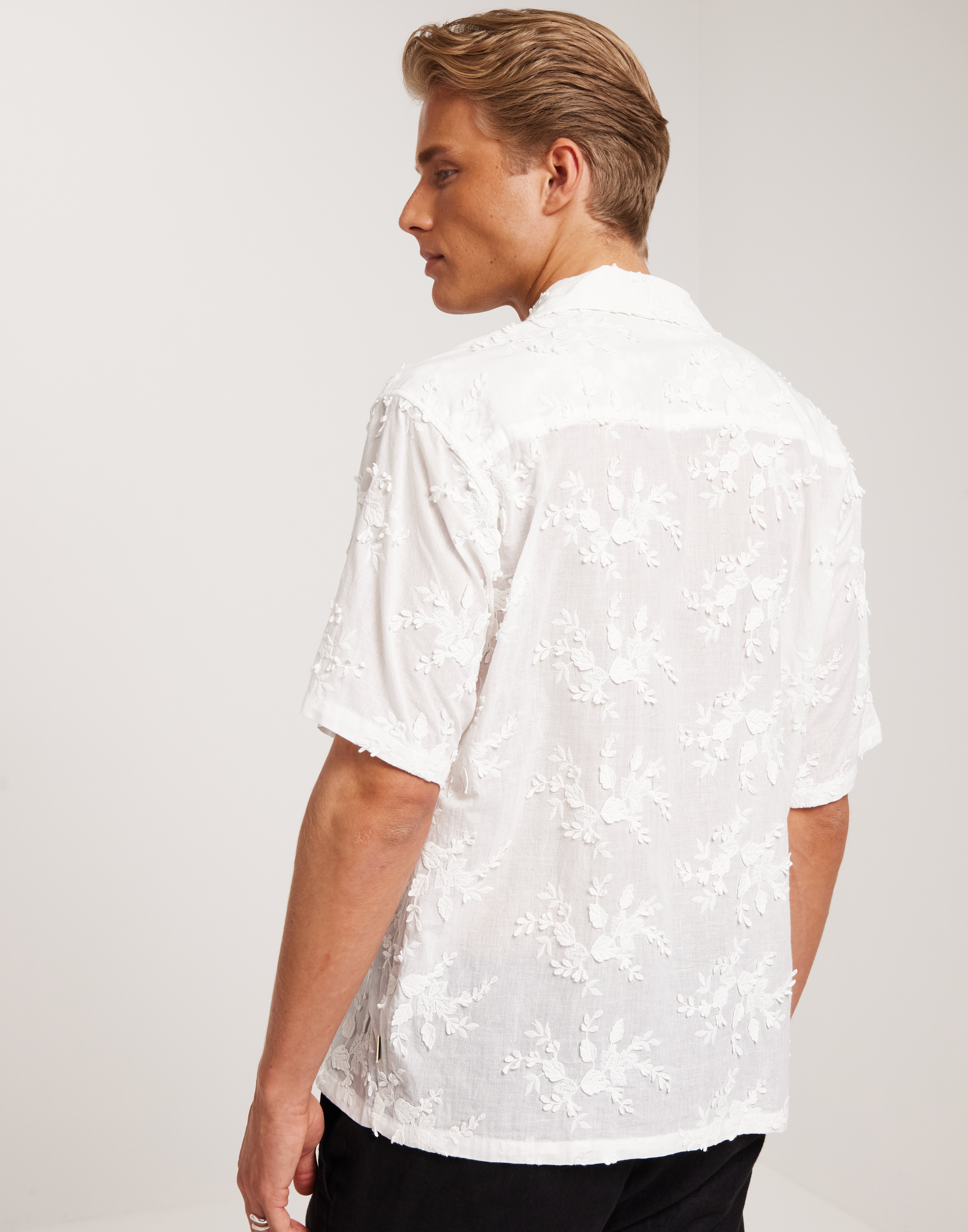 Buy Woodbird WBBanks Flower Shirt - Offwhite | NLYMAN