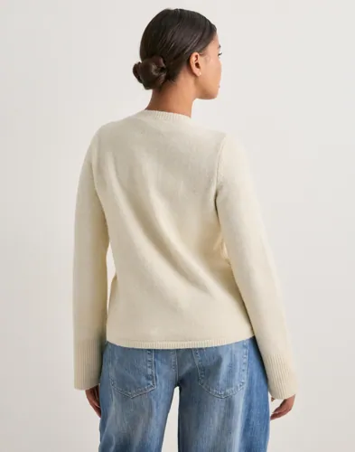Awmariann Ls O-Neck Knit Cardigan 2