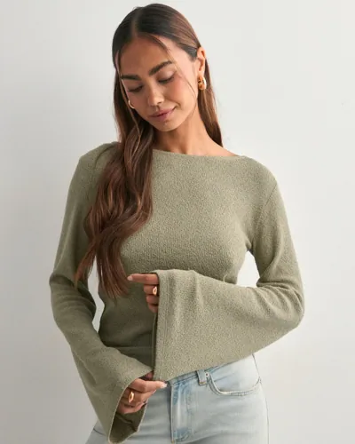 Nelly - Grøn - Gorgeous Wide Sleeve Sweater
