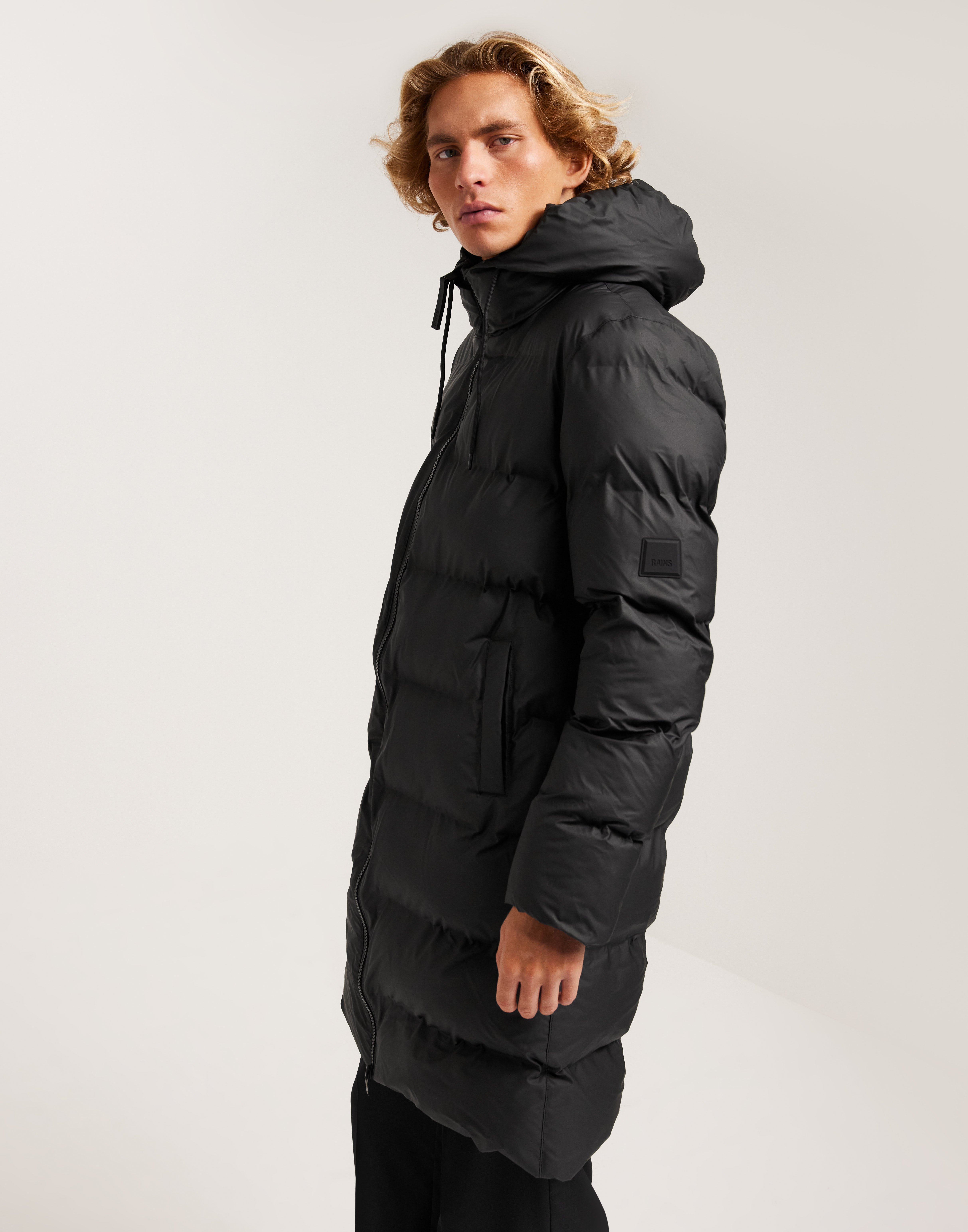 Bilde av Rains Unisex Alta Long Puffer Jacket M, Black
