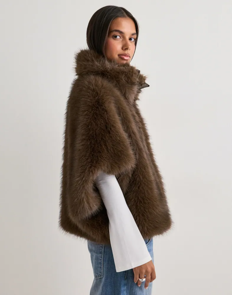 Nelly Fake Fur Poncho Jacket kappor & rockar dam – bild 3