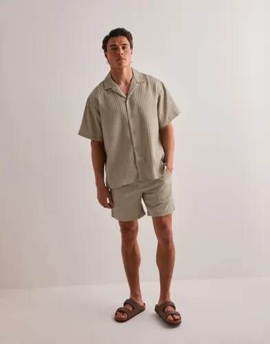 JACK & JONES Jjmassimo Resort Shirt Ss Ln Randiga skjortor herr – bild 3