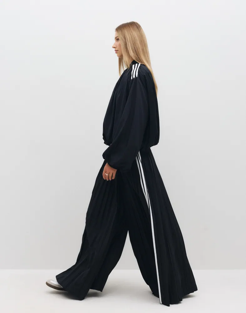 Pleated Tp