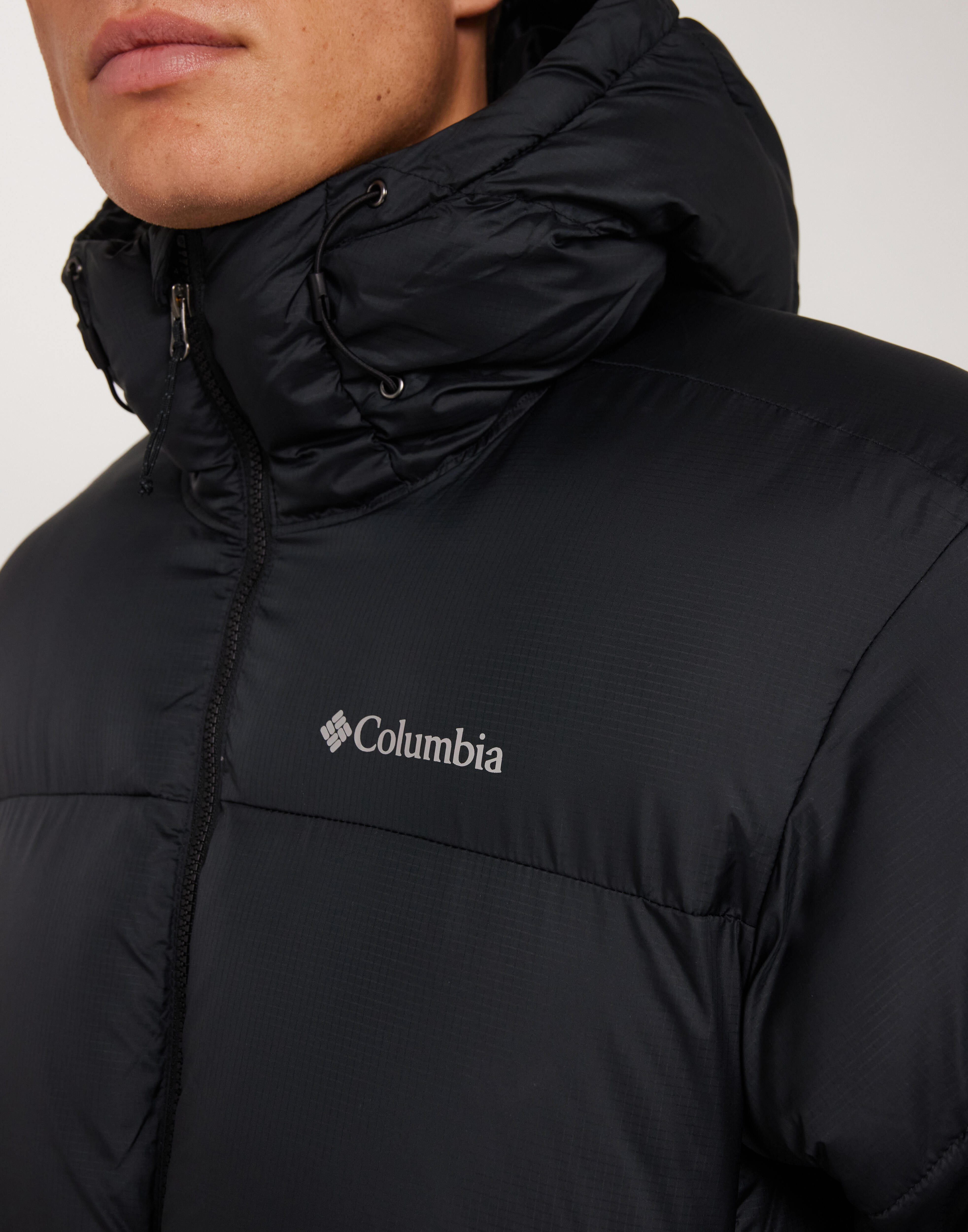 Buy Columbia Puffect II Hooded Jkt - Black | NLYMAN