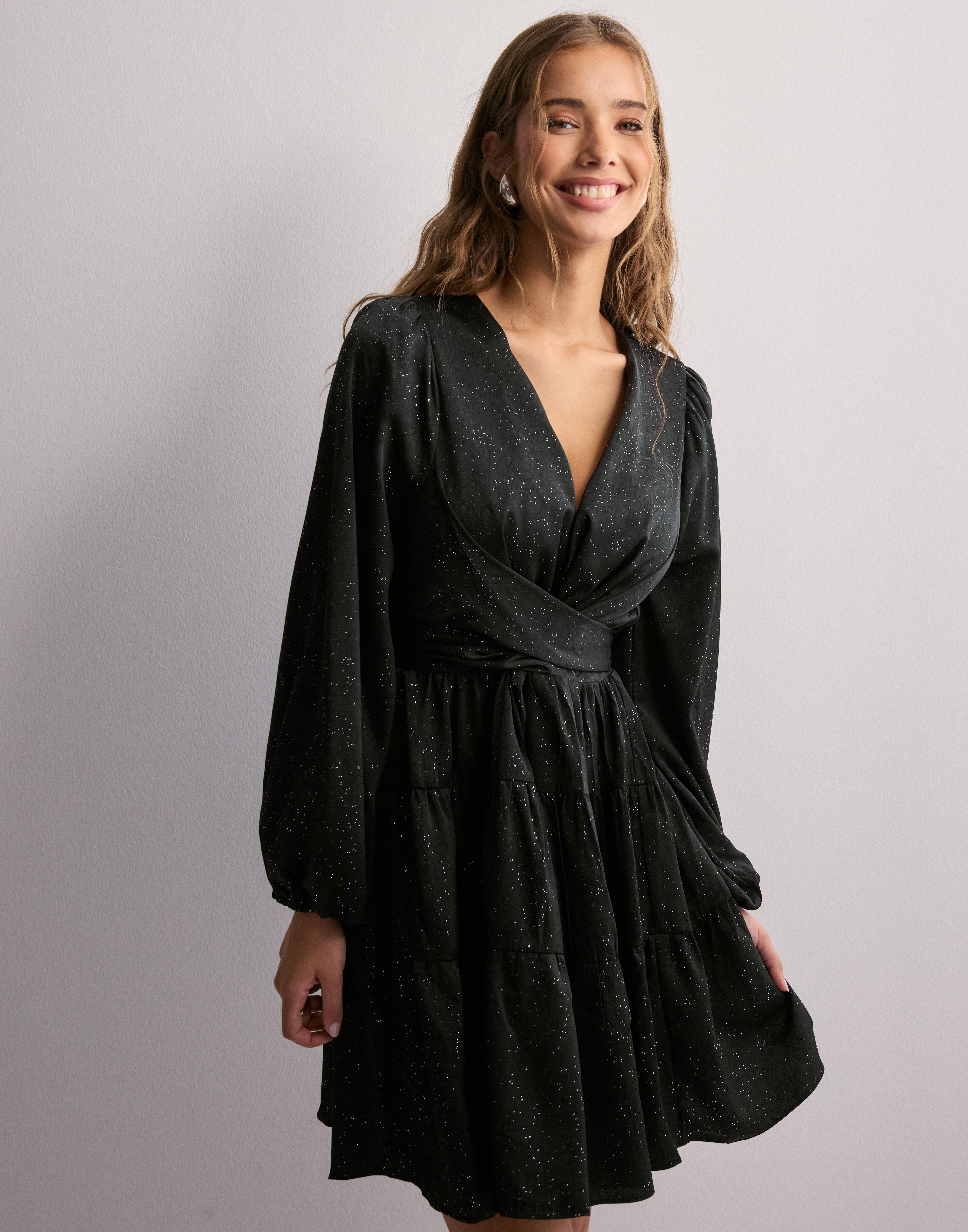 Buy Neo Noir Vivina Glitter Dress - Black Glitter | Nelly.com 