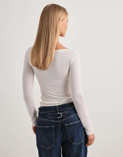 Nelly Soft Wool Blend Scoop Top toppar dam – bild 3