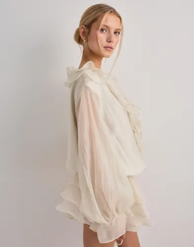 Nelly Volume Frill Dress sommarklänningar dam – bild 3