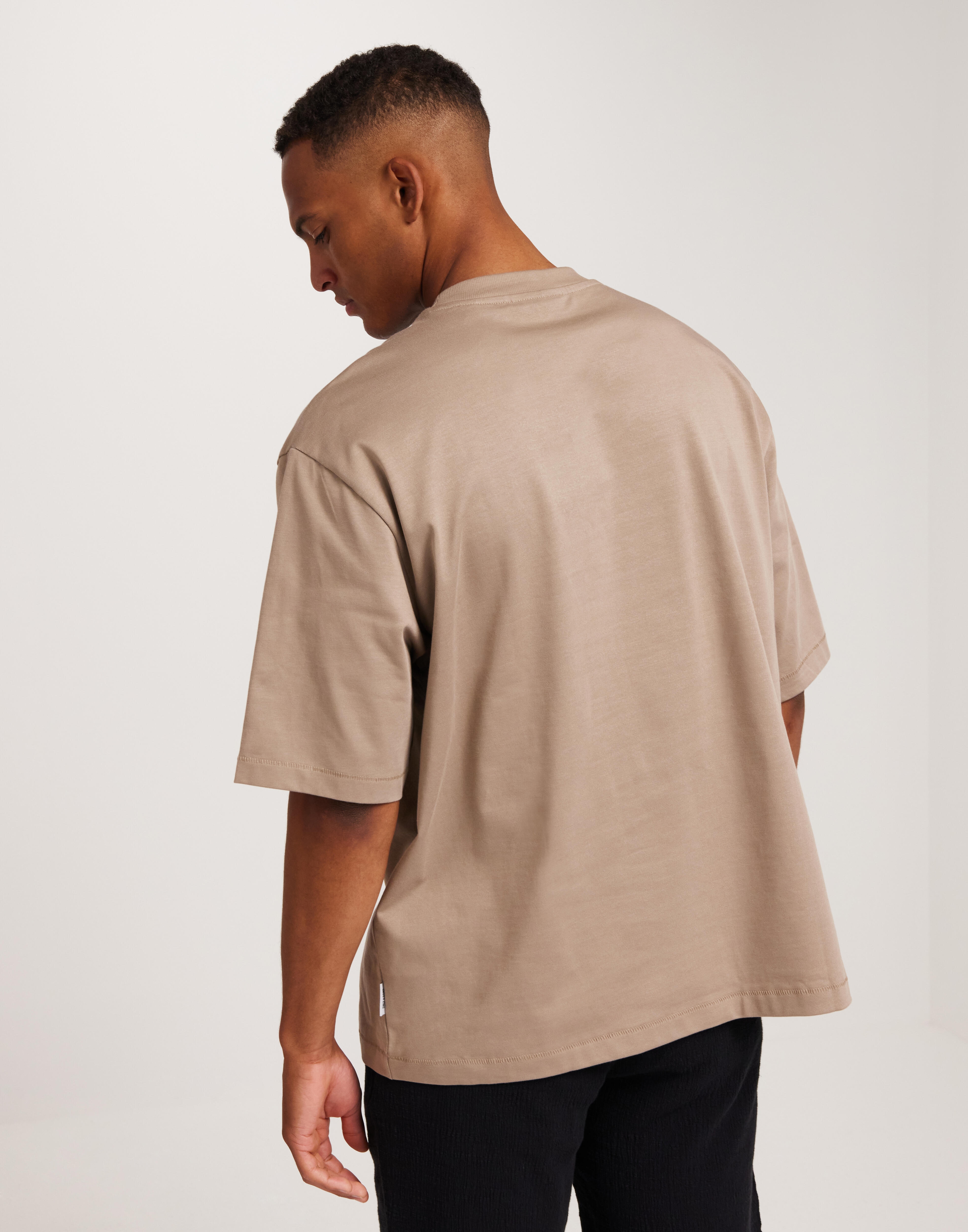 Cardigan Chandail Simons Homme Kaporal Men's Rondi T-Shirt, Off