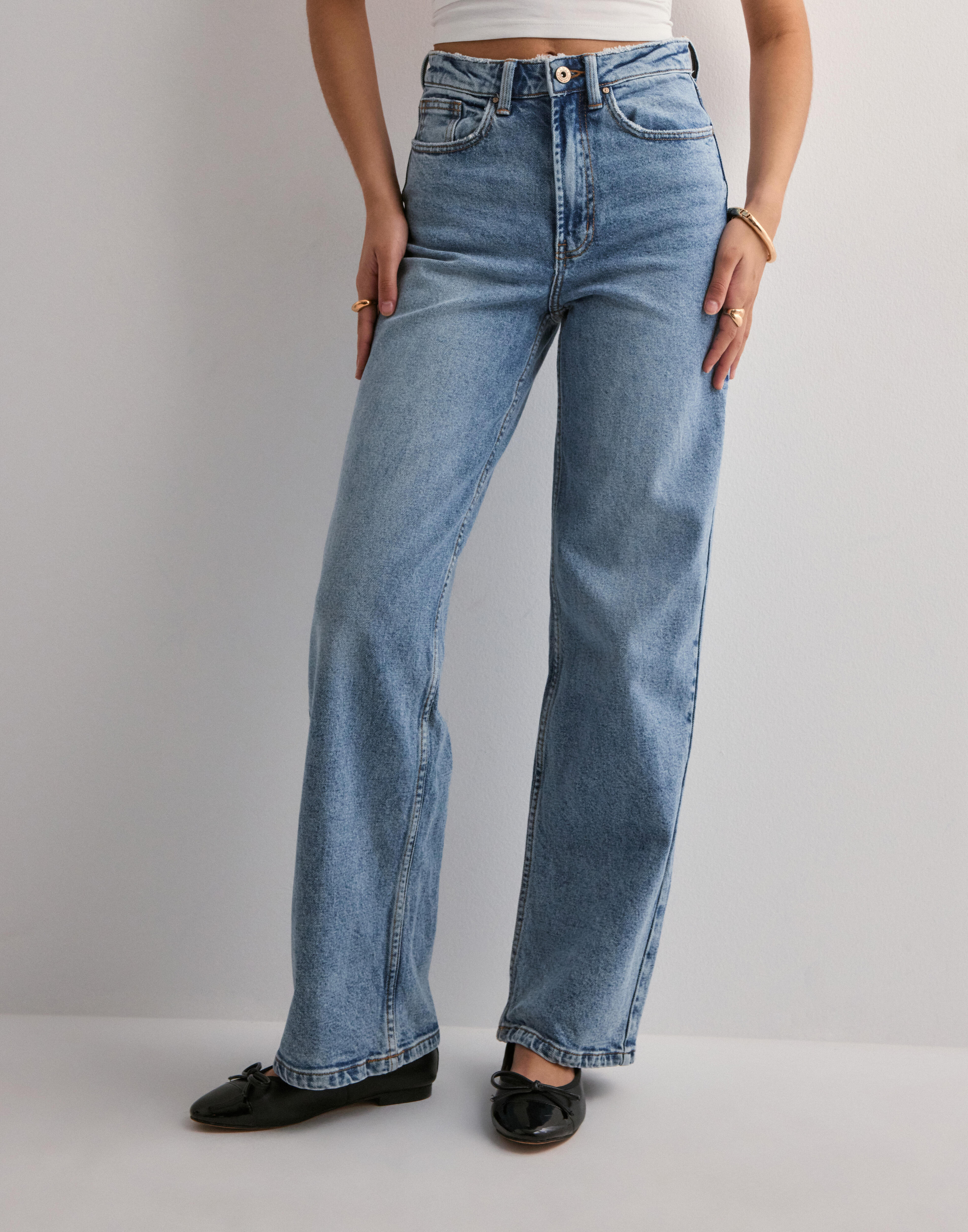 【U LAN】(UNISEX) Wave Slit Wide Denim Shop Women's Low Rise Jeans Online | Kpop & Korean Style