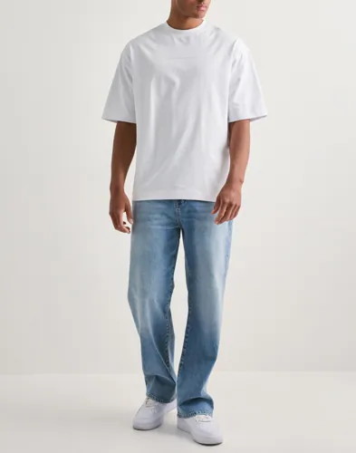Selected Men Slhrelaxnorman License Ss Tee Kortärmade t-shirts t-shirts med tryck herr – bild 3
