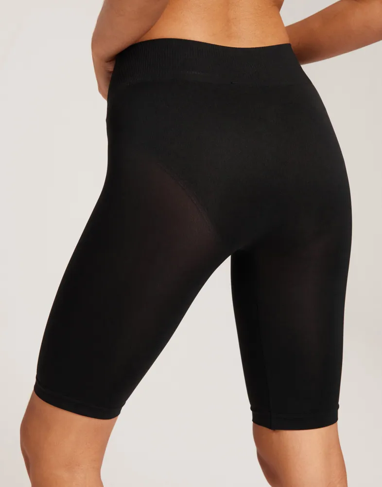 Buy Pieces PCLONDON SHORTS NOOS BC Black