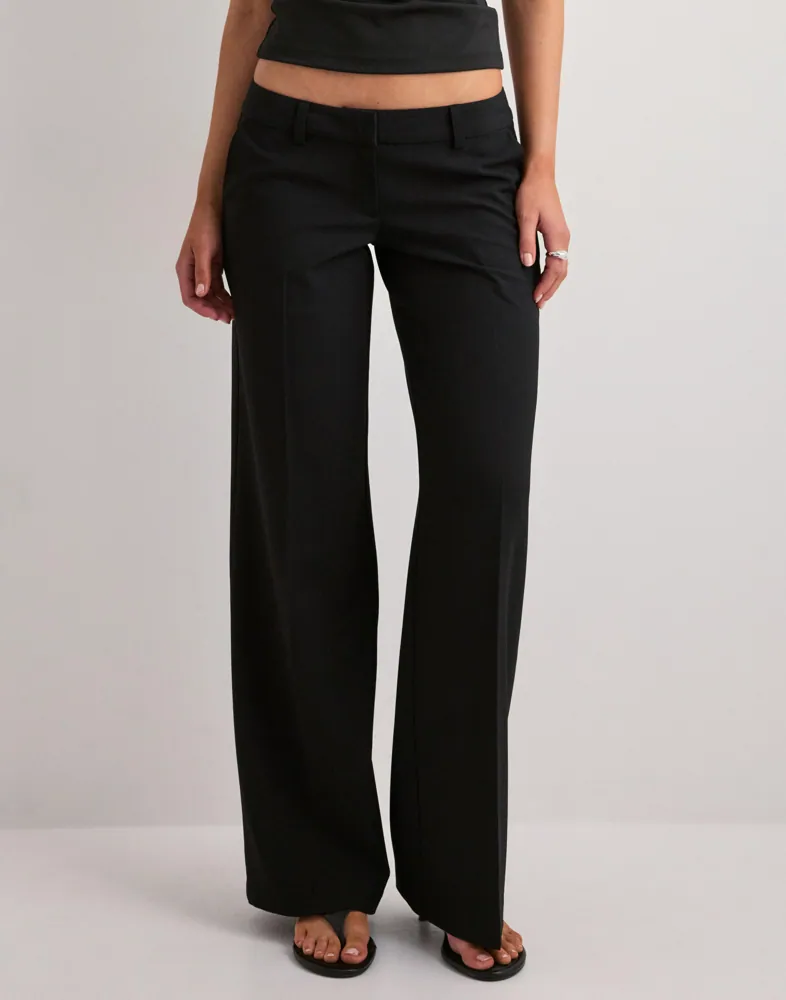 Nelly Super Low Waist Loose Flare Pants byxor dam – bild 3