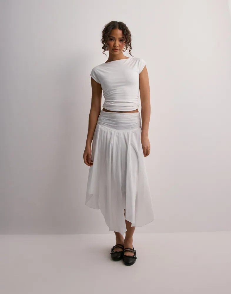 Buy Nelly Flowy Midi Skirt White