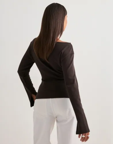 Waist Button Cardigan 3