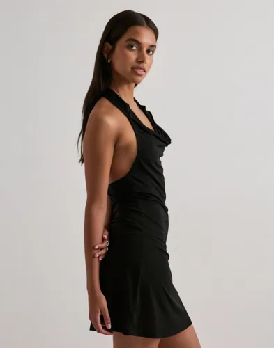 Nelly Halterneck Mini Dress korta klänningar dam – bild 3