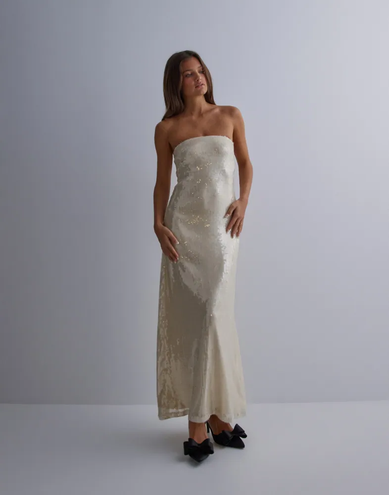 Buy Nelly Glossy Maxi Dress - Cream | Nelly.com